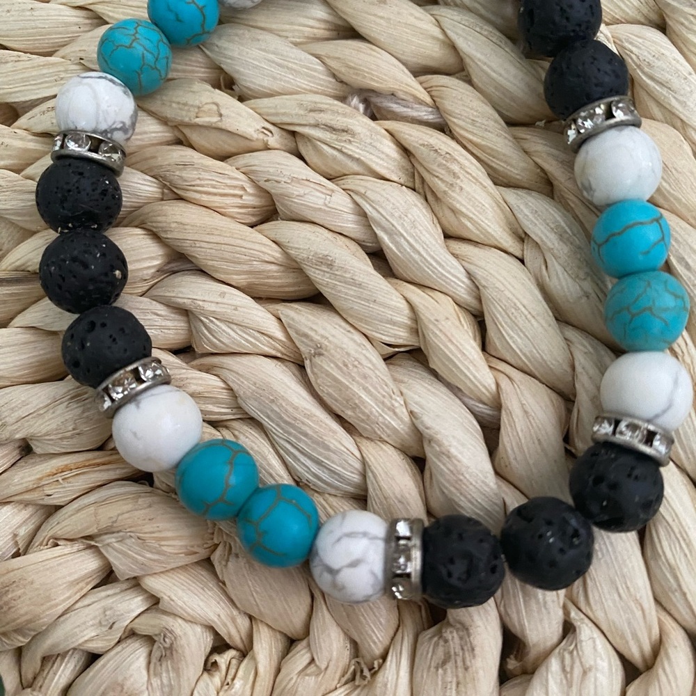 Hand crafted bracelets - Picture 7 of 7